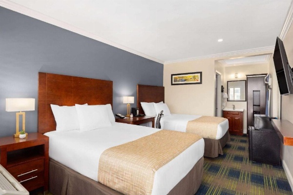 Travelodge by Wyndham by Fisherman's Wharf image 8